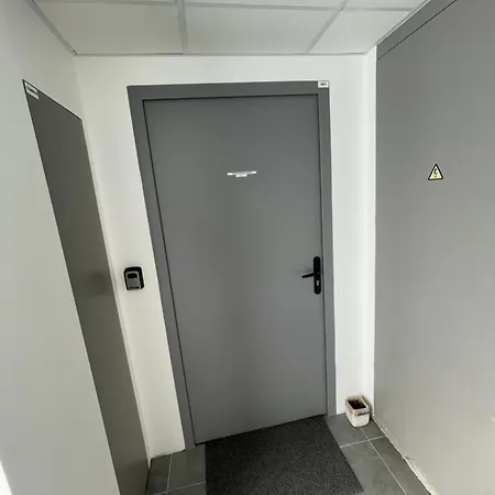 Agreable Et Moderne - Rez De Chaussee - Sur L'eau * Blainville-sur-l'Eau