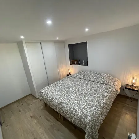 Agreable Et Moderne - Rez De Chaussee - Sur L'eau