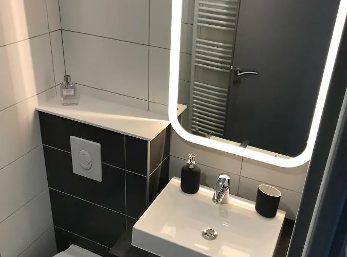 Apartmán Agreable Et Moderne - Rez De Chaussee - Sur L'eau